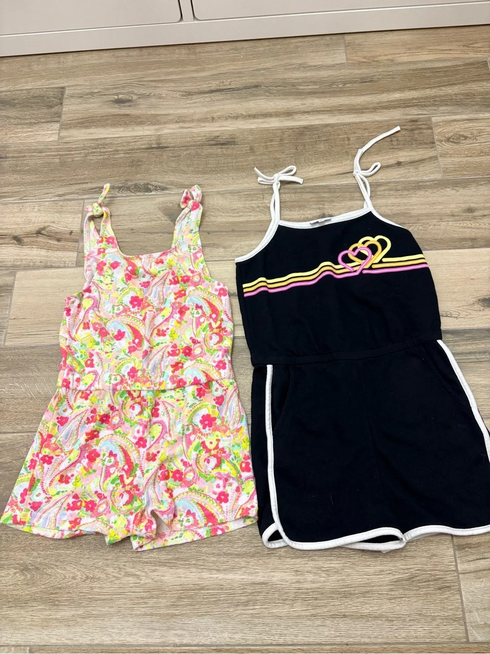 Crown & Ivy Kids rompers Girls size 8 / Medium
